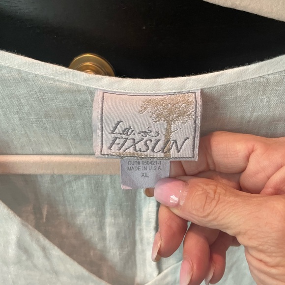 Linen Long Sleeve Shirt. Women XL - Picture 2 of 3